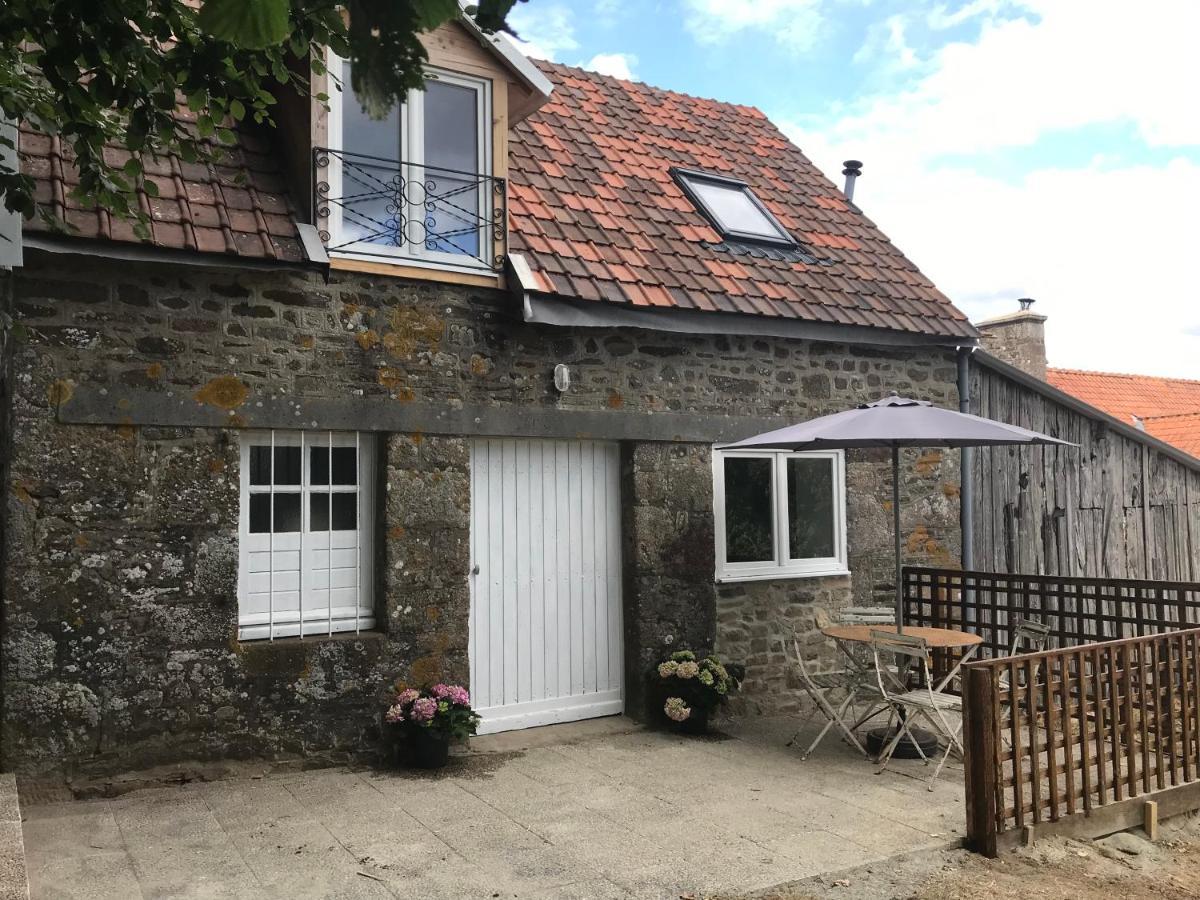 Ferme De Noyes Cottage Sourdeval Exterior foto